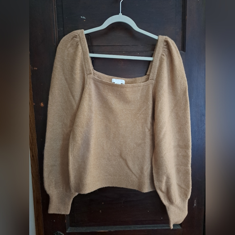 H&M Long sleeve tan sweater shirt
